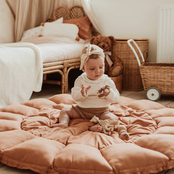 3-in-1 Bloom Spielmatte Babynest aus Bio-Baumwolle