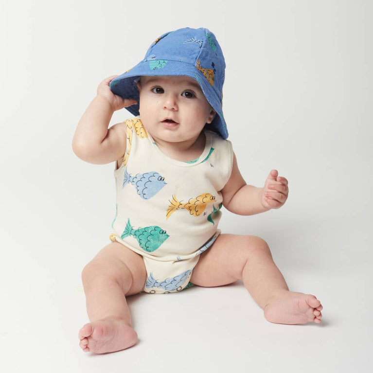 Bobo Choses - Multicolor Fish Sonnenhut aus Baumwolle in Blau - 6-12 Monate - 8445782050454 - littlehipstar.com