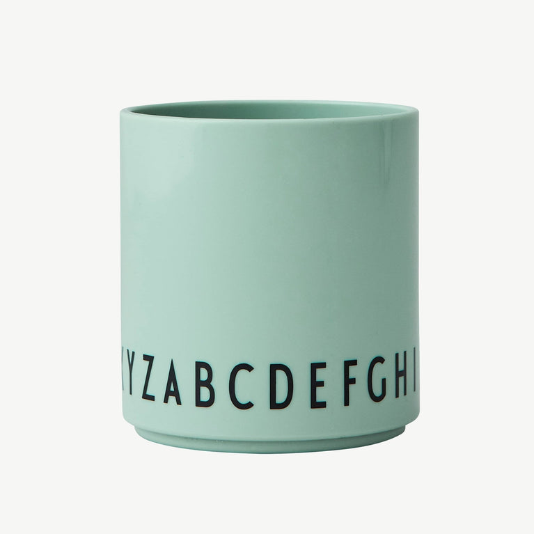 Design Letters - Eat & Learn Kinderbecher aus Tritan - Mint - 5710498185749 - littlehipstar.com