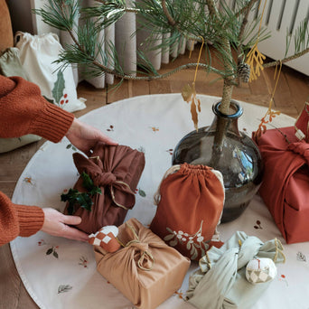 Fabelab - Bestickter Geschenkebeutel aus Bio-Baumwolle - Mistletoe - 5713034214842 - littlehipstar.com