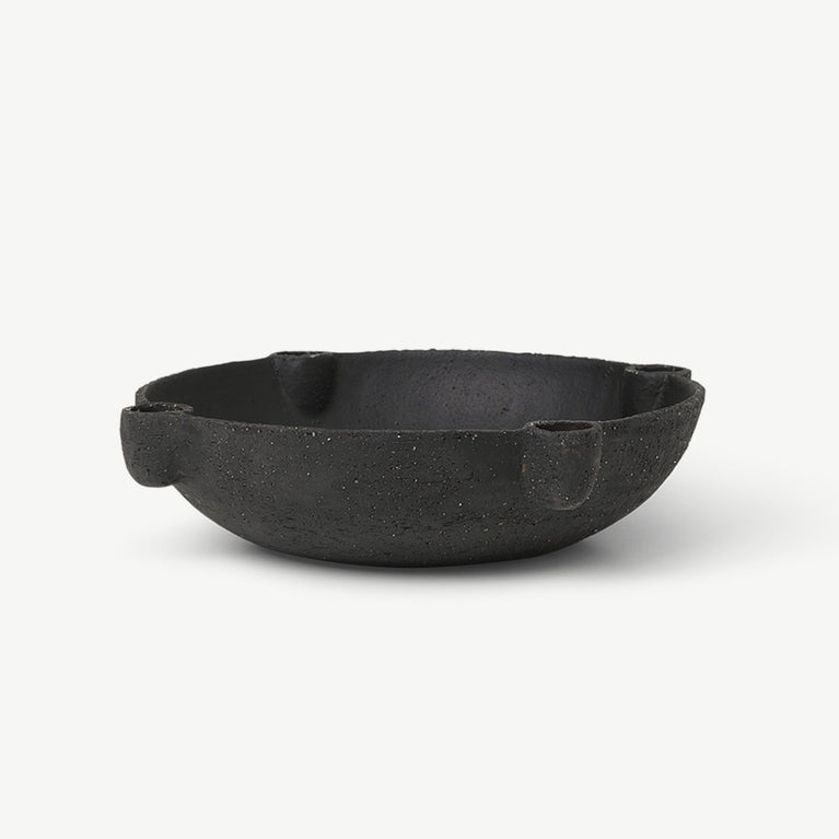 ferm LIVING - Adventskranz Kerzenhalter aus Steingut - Ø 27 cm - Dark Grey - 5704723271277 - littlehipstar.com