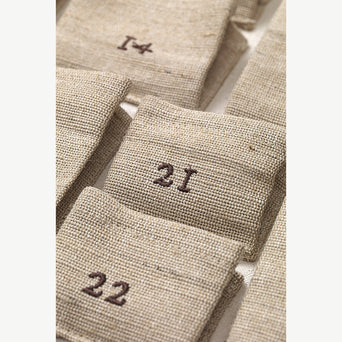 ferm LIVING - Weihnachtsbaum Adventskalender aus Baumwollmix in Natur - 50 x 69 cm - 5704723305071 - littlehipstar.com
