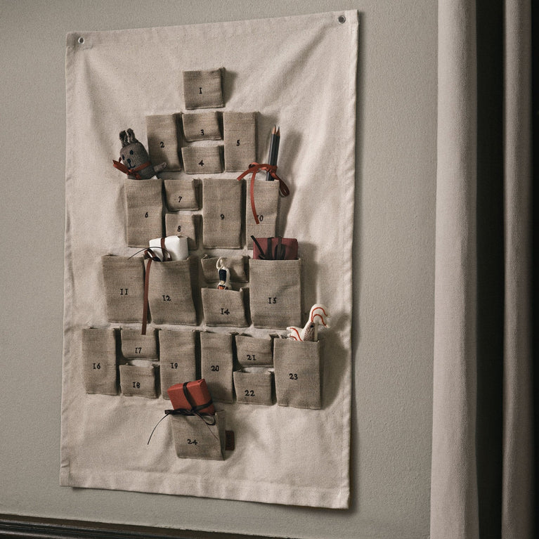 ferm LIVING - Weihnachtsbaum Adventskalender aus Baumwollmix in Natur - 50 x 69 cm - 5704723305071 - littlehipstar.com