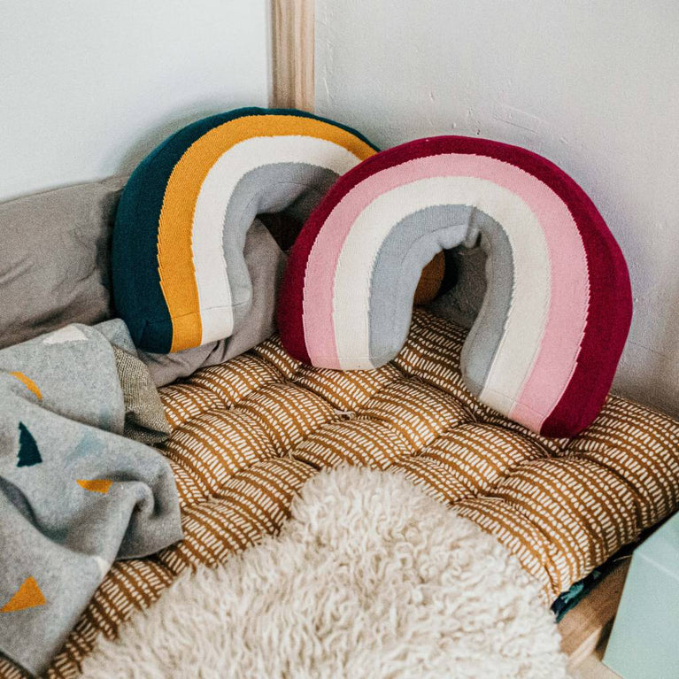 Kindsgut GmbH - Regenbogenkissen aus Baumwolle Oskar - 4260639721424 - littlehipstar.com
