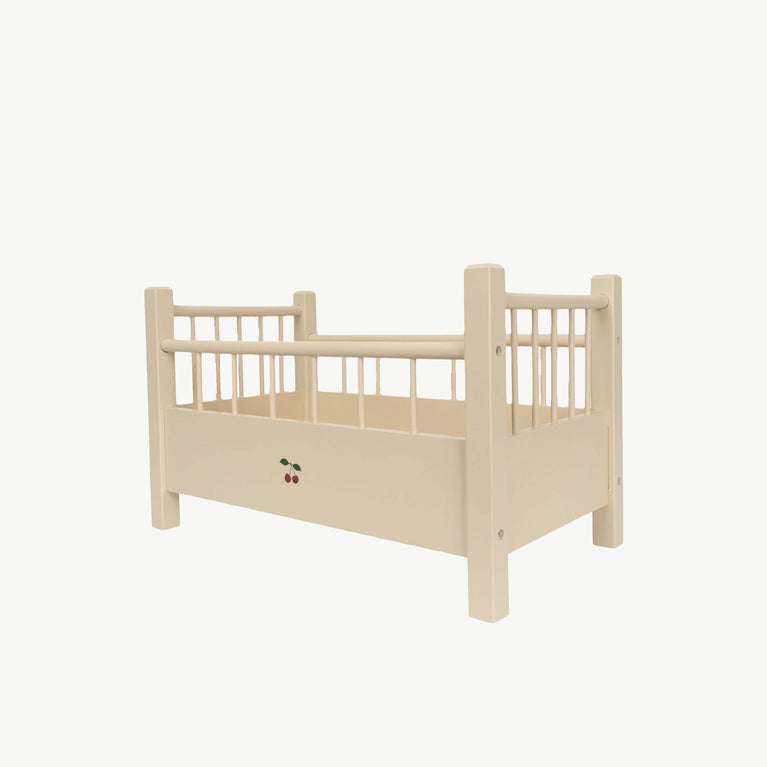 Konges Slojd - Cherry Puppenbett aus Holz in Ecru - 5715404135597 - littlehipstar.com
