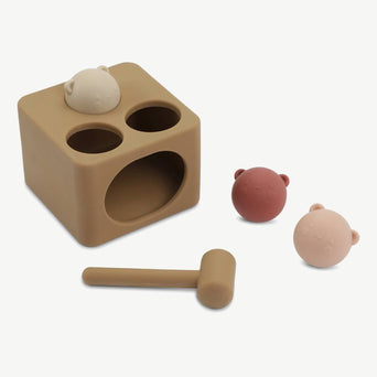Konges Slojd - Hamster Hammerspiel aus Silikon - Caramel - 5712982997234 - littlehipstar.com