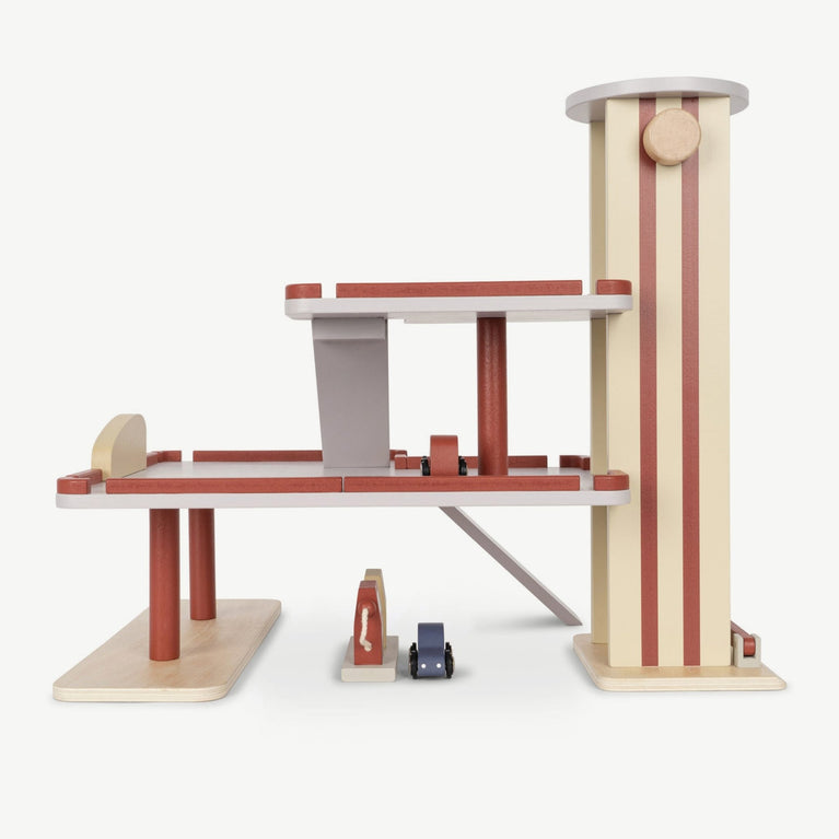 Konges Slojd - Parkhaus mit 3 Autos aus Holz - 5715404133777 - littlehipstar.com