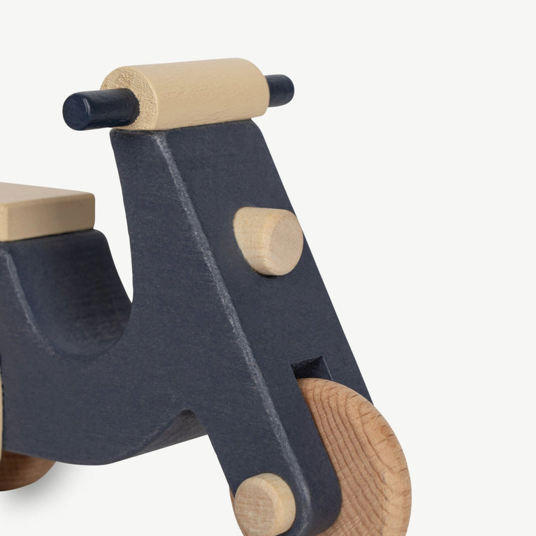 Konges Slojd - Spielzeug Motorroller aus Holz - 5715404133050 - littlehipstar.com