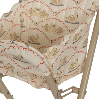 Konges Slojd - Swan Puppen-Hochstuhl mit Bezug aus Baumwolle - 5715404085328 - littlehipstar.com