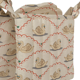 Konges Slojd - Swan Puppenbuggy mit Bezug aus Bio-Baumwolle - 5715404087674 - littlehipstar.com