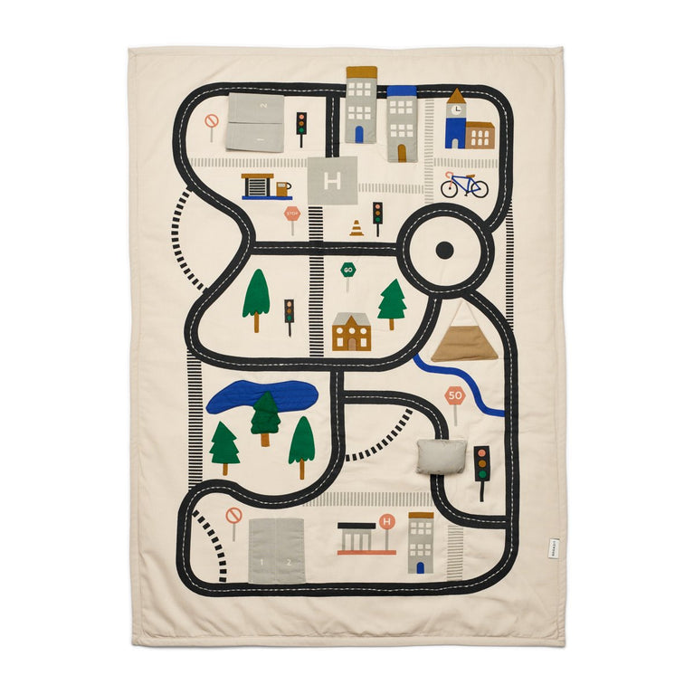 Liewood - Adonna Krabbeldecke aus Bio-Baumwolle - Road Map / Sandy - 5715493138141 - littlehipstar.com