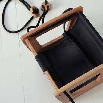 lillagunga - Lillagunga Toddler Oak - Babyschaukel aus Eichenholz - Schwarz - 6430064322253 - littlehipstar.com