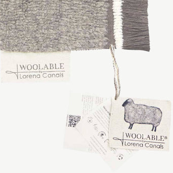 Lorena Canals - Sheep of the World Waschbarer Woll-Teppich - Steppe - Grau - 8435392622585 - littlehipstar.com