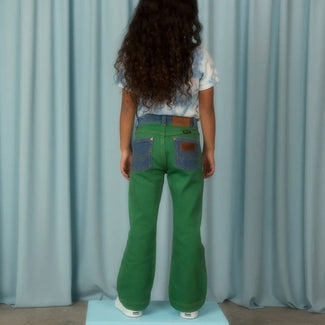 Mini Rodini - Mini Rodini x Wrangler Flared Denim Jeans in Grün - 3-5 Jahre (104/110) - 7332754610307 - littlehipstar.com