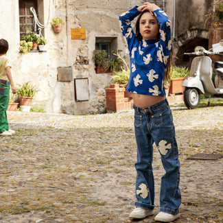 Mini Rodini - Mini Rodini x Wrangler Peace Dove T-Shirt in Blau - 3-5 Jahre (104/110) - 7332754610239 - littlehipstar.com