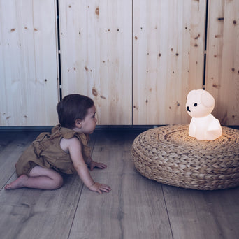 Mr. Maria - Snuffy der Hund First Light LED-Lampe in Weiß - 8719327104637 - littlehipstar.com