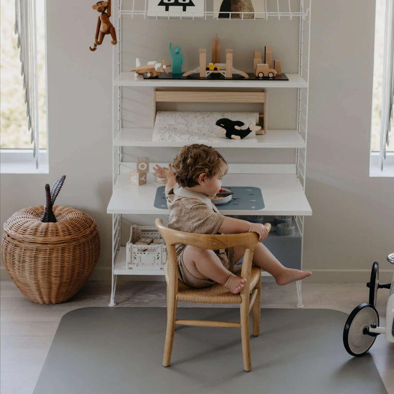 Noui Noui - Bodenmatte aus Vinyl - Unifarben - Cocoa - 4260686890470 - littlehipstar.com