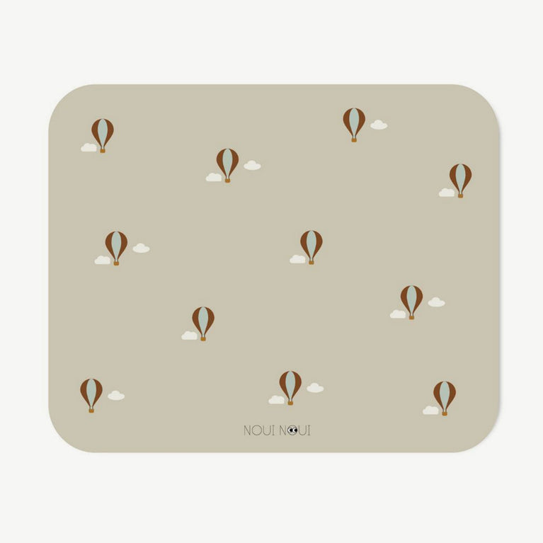 Noui Noui - XL Tischset aus Vinyl - Little Air Balloon - 4260686890487 - littlehipstar.com