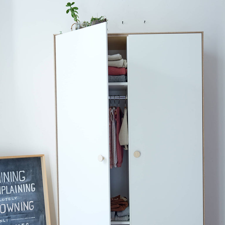 Classic - Merlin Kleiderschrank aus Holz - (B)94 x (H)168 x (T)50 cm