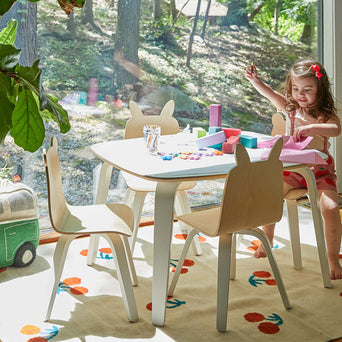 Oeuf - Play Kindertisch aus Holz in Weiß - (B)84,4 x (H)46,3 x (T)69,2 cm - 876051001972 - littlehipstar.com