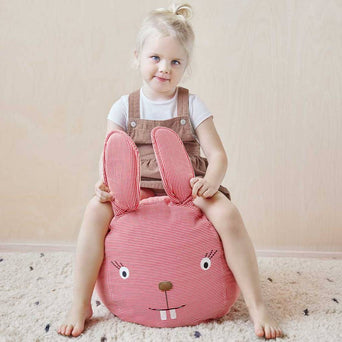 OYOY - Rosy Rabbit Sitzkissen aus Baumwolle in Rot - 5712195062811 - littlehipstar.com