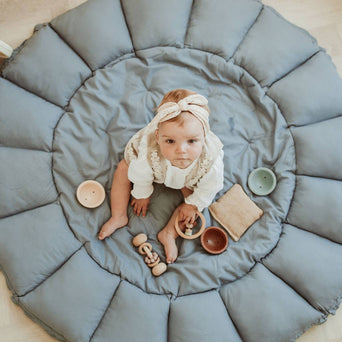 3-in-1 Bloom Spielmatte Babynest aus Bio-Baumwolle