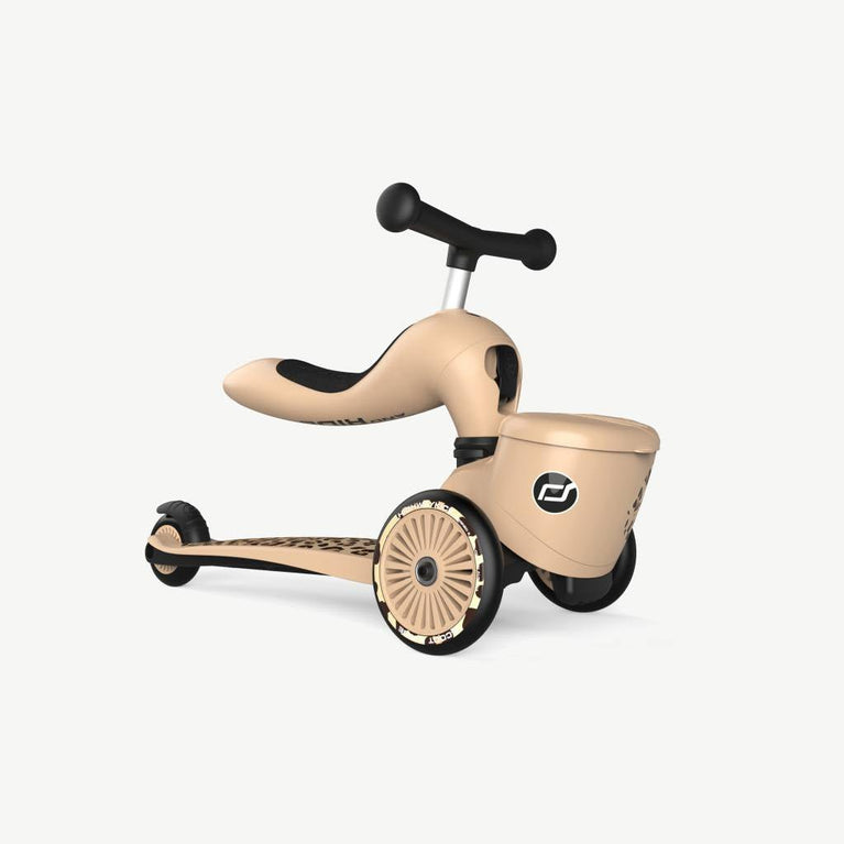 Scoot and Ride - 2in1 Kickboard Highwaykick 1 Lifestyle - Leopard - 4897033966078 - littlehipstar.com