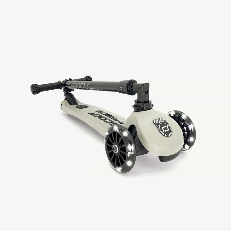 Scoot and Ride - Kickboard Highwaykick 3 LED - Ash - 4897033963442 - littlehipstar.com