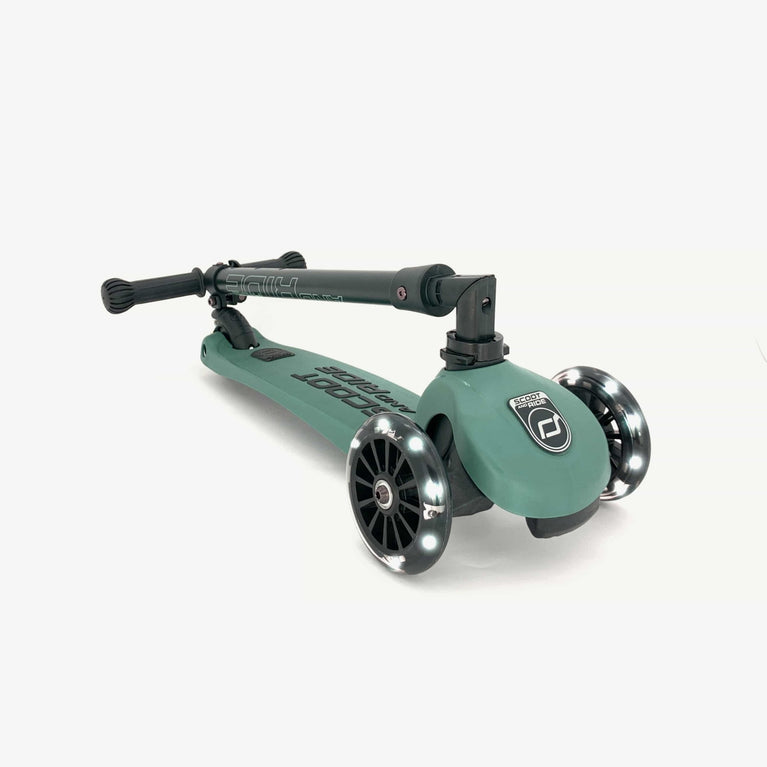 Scoot and Ride - Kickboard Highwaykick 3 LED - Forest - 4897033963459 - littlehipstar.com