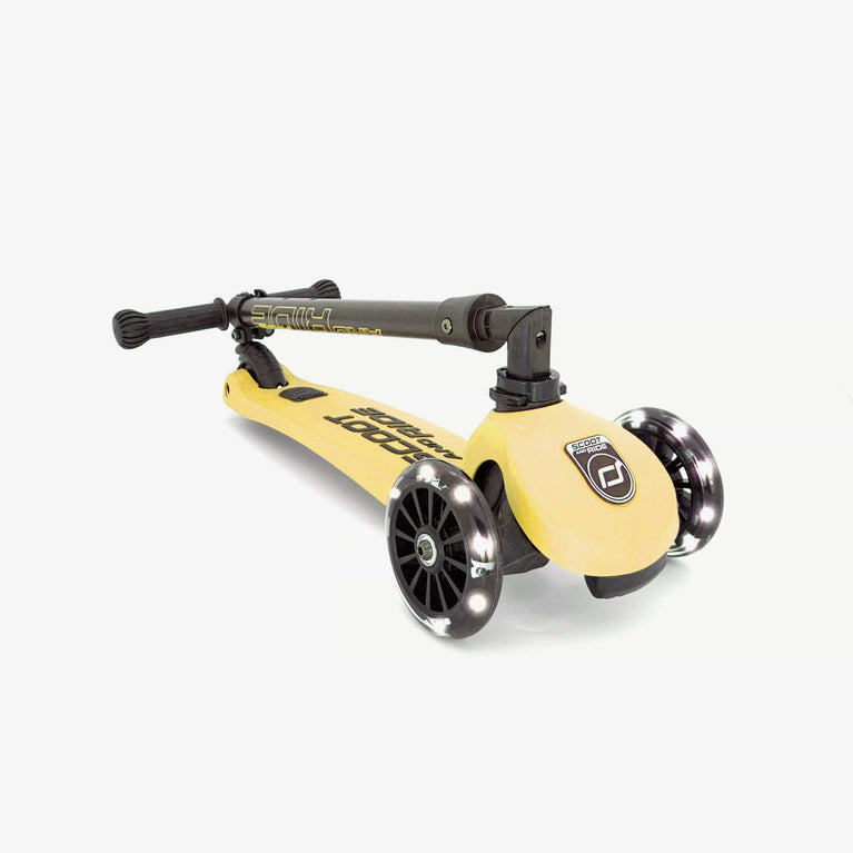 Scoot and Ride - Kickboard Highwaykick 3 LED - Lemon - 4897033963589 - littlehipstar.com