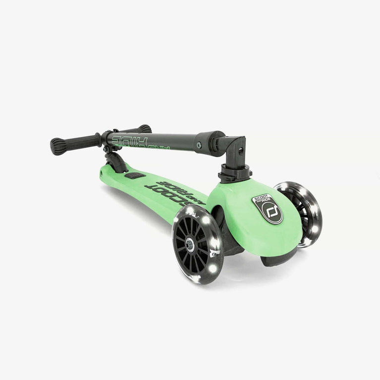 Scoot and Ride - Kickboard Highwaykick 3 LED - Kiwi - 4897033963596 - littlehipstar.com