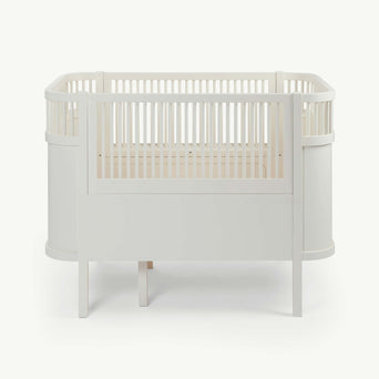 Sebra - Baby & Junior Ausziehbares Baby- & Kinderbett aus Holz inkl. Matratze - Grau - 5704680056771f - littlehipstar.com