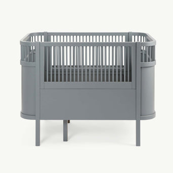 Sebra - Baby & Junior Ausziehbares Baby- & Kinderbett aus Holz inkl. Matratze - Grau - 5704680056771f - littlehipstar.com