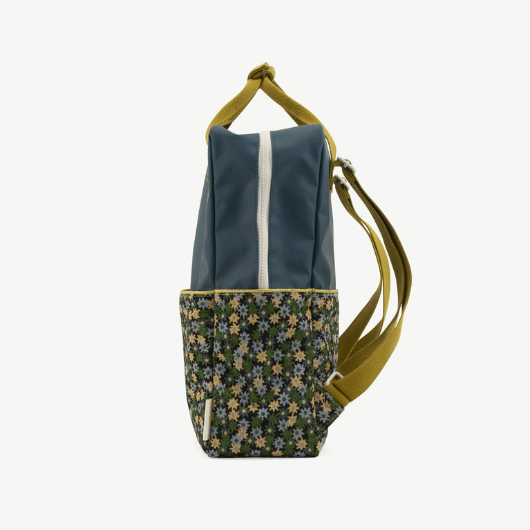 sticky lemon - Wasserdichter Rucksack Flowerfield - Large- (B)27 x (H)38 x (T)13 cm - Purple Tales - 7435826080098 - littlehipstar.com
