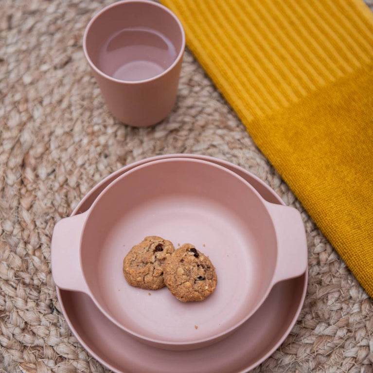Trixie - Kindergeschirr Becher aus Bio-Kunststoff - 2er-Set - Olive - 5400858953896 - littlehipstar.com