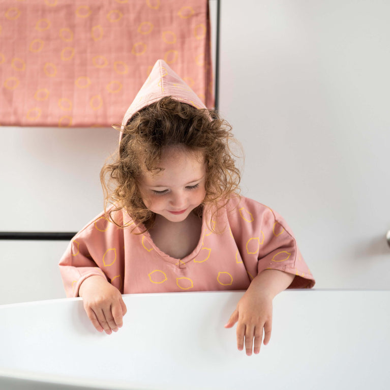 Trixie - Tierdesign Badeponcho aus Bio-Baumwolle - Mr. Dino in Grün - 5400858117199 - littlehipstar.com