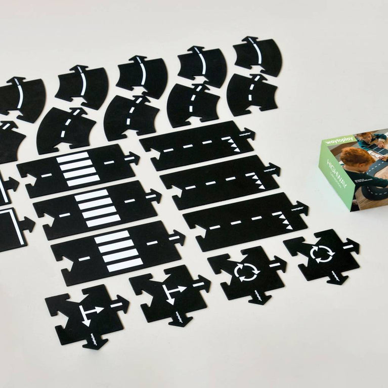 waytoplay - Geschenkset: Highway Spielstraße & Auto - 8720387266111 - littlehipstar.com