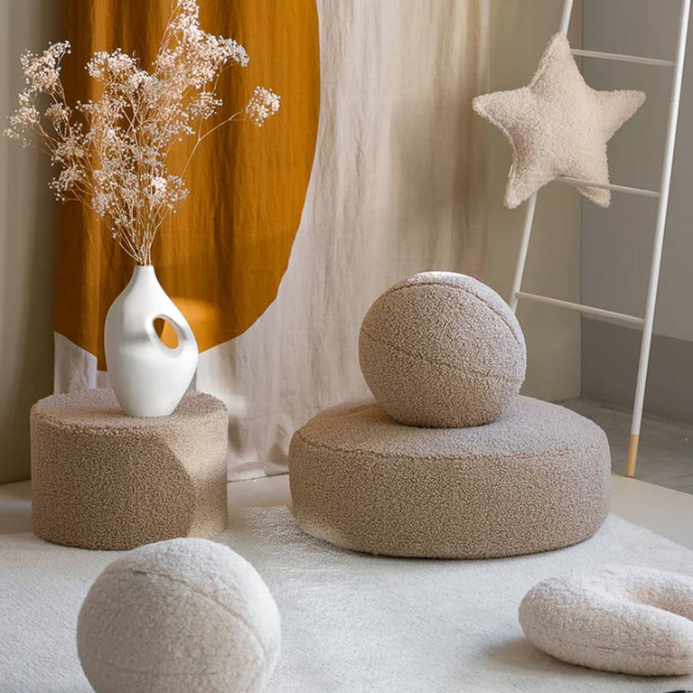 Wigiwama - Ball Kissen aus Plüsch - Cream White - 4751030597782 - littlehipstar.com