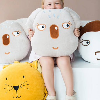 Wigiwama - Löwe Kuscheltier Kissen aus Samt - 4751030592428 - littlehipstar.com